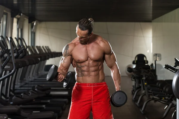 Mature Man Doing Exercise For Biceps — Stock Photo, Image