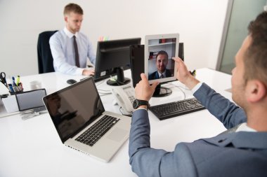 Ama önce bir Selfie alayım