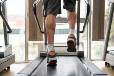 bir treadmill egzersiz