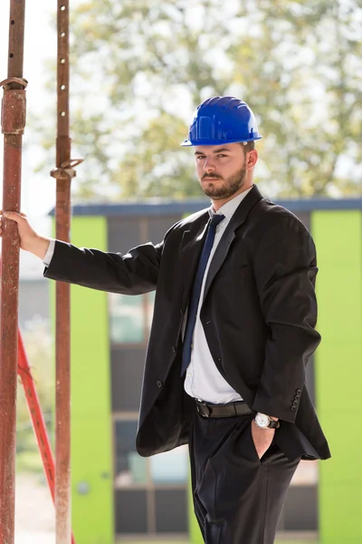 Young Construction Worker In Hard Hat — Stock Photo, Image