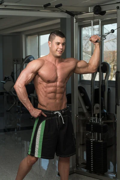 Biceps Exercising With Cable — Stock Photo, Image