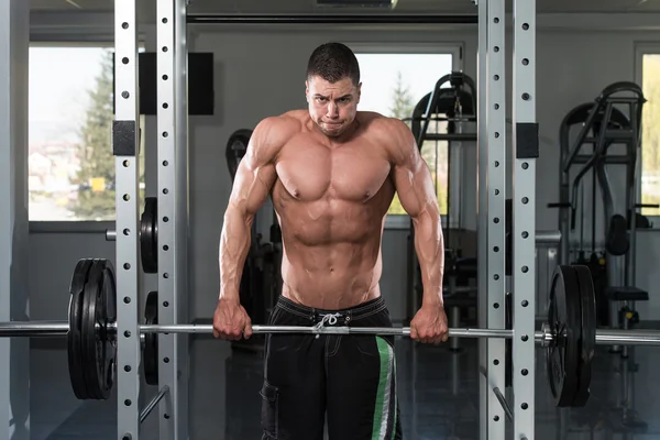 Trapezius Workout With Barbell — Stock Photo, Image