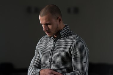 Genç Müslüman adam için dua