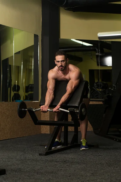 Biceps Exercise With Barbell — Stock Photo, Image