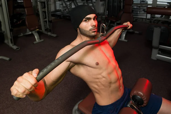 Bodybuilder Doing Heavy Weight Exercise For Back — Stock Photo, Image