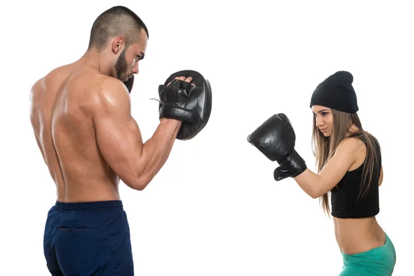 Casal de boxe contra fundo branco — Fotografia de Stock