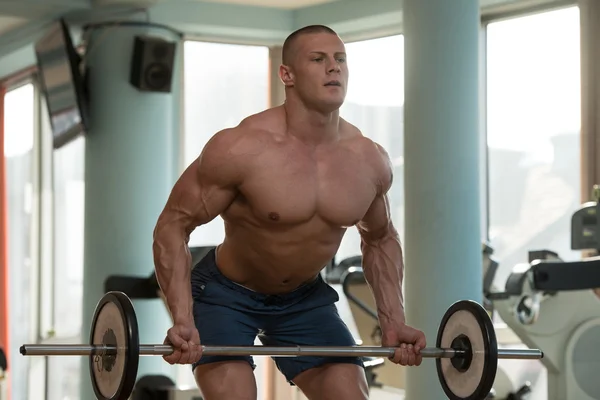 Exercício de volta com Barbell — Fotografia de Stock