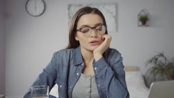 Young Brunette Woman Eyeglasses Drinking Water Royalty Free Stock Footage