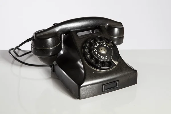 Teléfono negro, retro —  Fotos de Stock