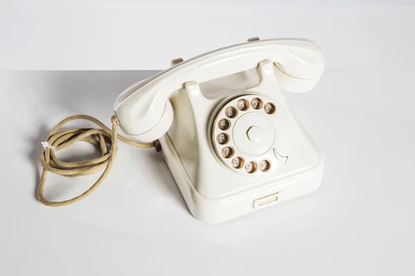 Stary telefon, stary telefon na białym tle — Zdjęcie stockowe