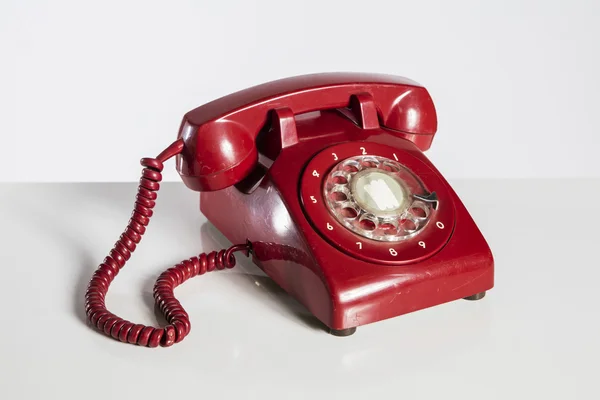 Telefone de discagem vermelho — Fotografia de Stock