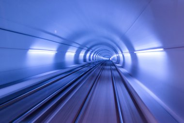 yüksek hız ile gerçek tünel