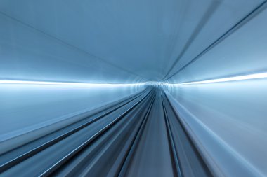 yüksek hız ile gerçek tünel