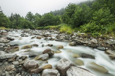 Dağ Akıntısı