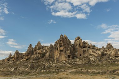 sabah alacakaranlıkta Göreme Vadisi Kapadokya'nın Peri bacaları