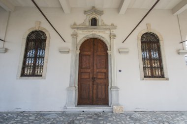 Agios kilise voukolos