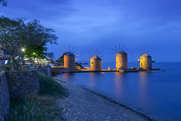 Staré mlýny chios v noci — Stock fotografie