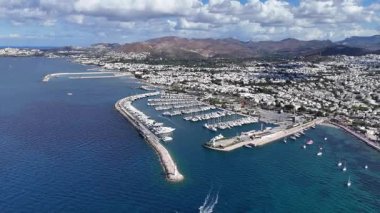 Türkiye 'nin Bodrum kentindeki Turgutreis Marina Manzarası