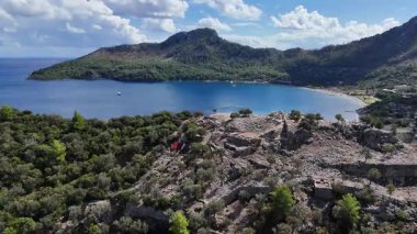 Marmaris 'teki Ege Denizi manzaralı Antik Amos Tiyatrosu