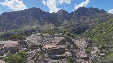 Marmaris 'teki Ege Denizi manzaralı Antik Amos Tiyatrosu