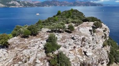 Marmaris 'teki Ege Denizi manzaralı Antik Amos Tiyatrosu