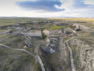 Gordion Antik Kent 'in Havadan Görünümü Ankara Polatli yakınlarındaki Türkiye' yi harabeye çevirdi