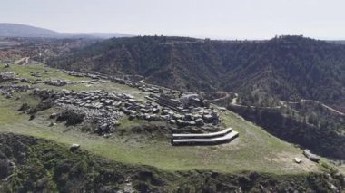 Apollon Lairbenos Tapınağı Denizli 'deki Asartepe Tepesi Harabeleri