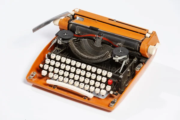 Máquina de escrever velha, folha em branco em uma máquina de escrever . — Fotografia de Stock