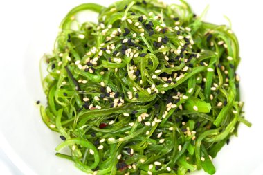 Lezzetli Japon yosun salata.