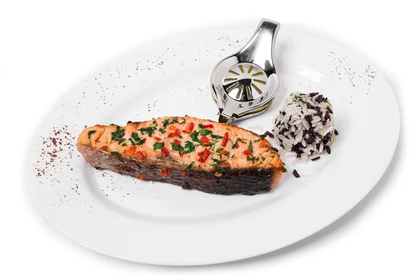 Gegrilde zalmfilet en rijst. — Stockfoto