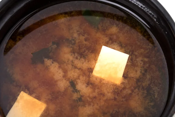 Sopa de verduras con tofu de cerca — Foto de Stock