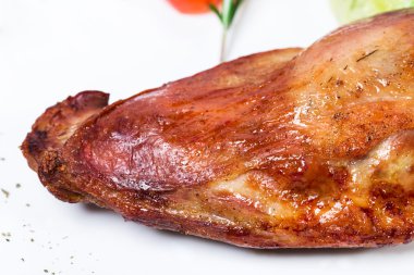 Lezzetli ördek confit posemary grup ile bacak. 