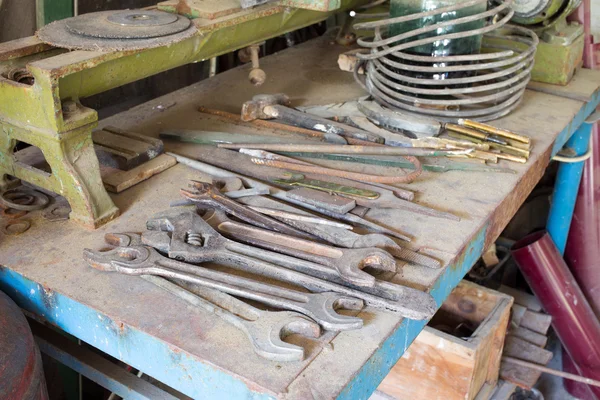 Old rusty work table. — Stock Photo, Image