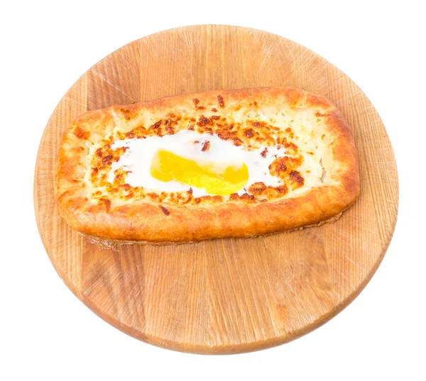 Plăcintă tradițională georgiană Khachapuri . — Fotografie, imagine de stoc