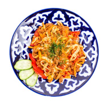 Asya tarzı noodle kıyma ile.