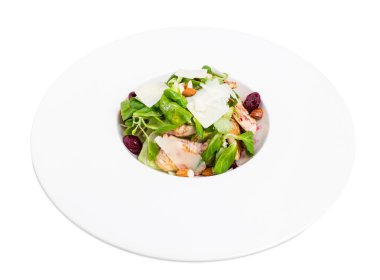 Sıcak ızgara tavuk parmesan salatası.