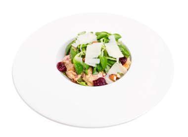 Sıcak ızgara tavuk parmesan salatası.