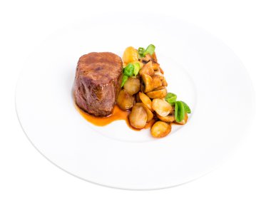 Lezzetli sığır eti biftek demiglas sos.