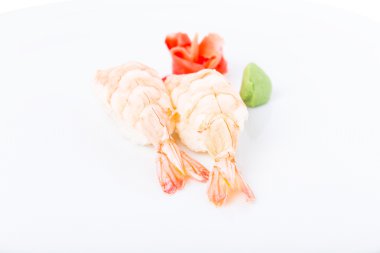 Geleneksel Japon karides nigiri suşi.