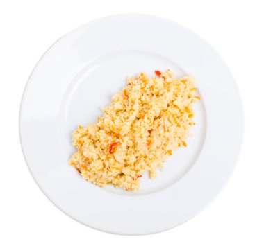 Lezzetli kuskus lapası domates ile.