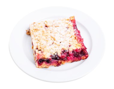 Pudra şekeri ile lezzetli vişneli tart.