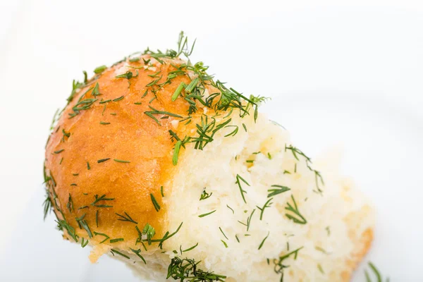 乌克兰的大蒜面包与新鲜莳萝. — 图库照片