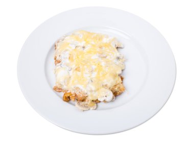 Ev yapımı ekmekli şnitzel.