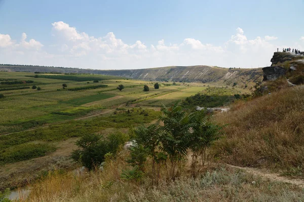 Raut Nehri Nin Harika Manzarası Tepedeki Haç Moldova Nın Eski — Stok fotoğraf