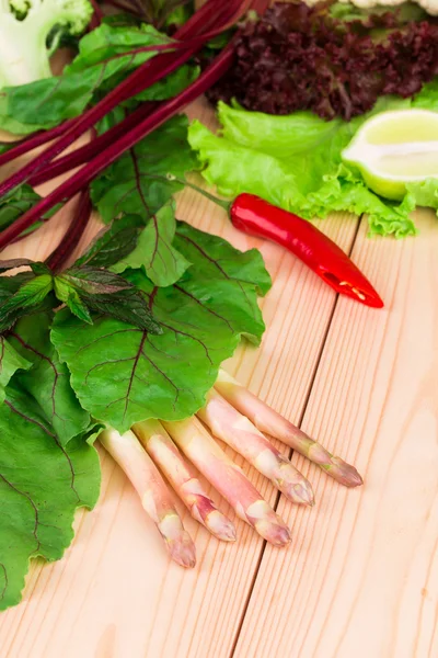 Verschiedenes frisches Gemüse. — Stockfoto