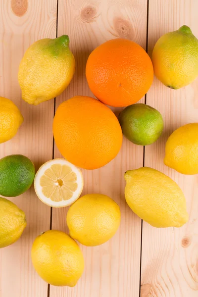 Citrusfrukter — Stockfoto