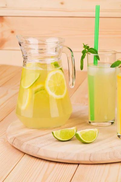 Summer lemonade — Stock Photo, Image