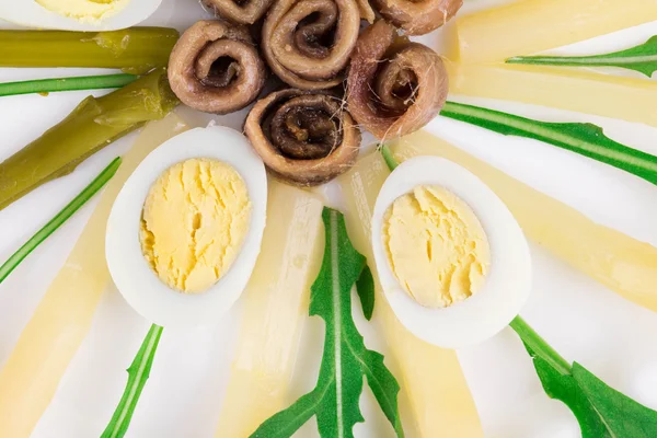 Asparagus salad with anchovies. — Stock Photo, Image