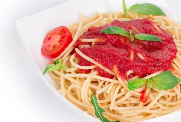 Nudeln mit Tomatensauce — Stockfoto