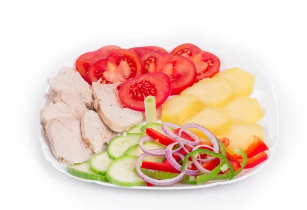 Ensalada de pollo con patatas y calabacín . — Foto de Stock